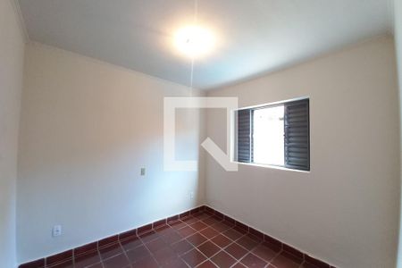 Casa à venda com 149m², 4 quartos e 2 vagas Casa à venda com 149m², 4 quartos e 2 vagasEdícula/Quarto