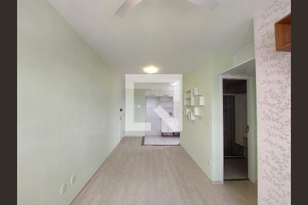 Sala de apartamento para alugar com 3 quartos, 58m² em Socorro, São Paulo