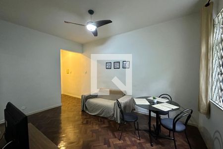 Sala de apartamento para alugar com 1 quarto, 60m² em Centro, Rio de Janeiro