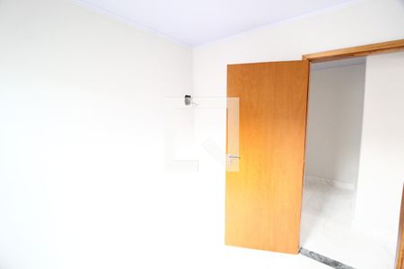 Quarto 2 de casa para alugar com 3 quartos, 180m² em Jardim das Palmeiras, Uberlândia