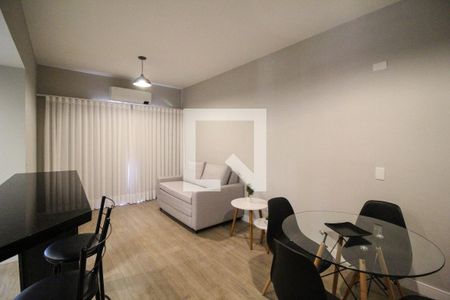 Sala de apartamento para alugar com 1 quarto, 42m² em Vila Nova Conceição, São Paulo