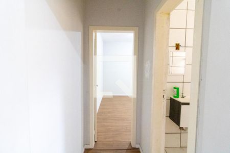 Corredor de apartamento à venda com 1 quarto, 52m² em Partenon, Porto Alegre