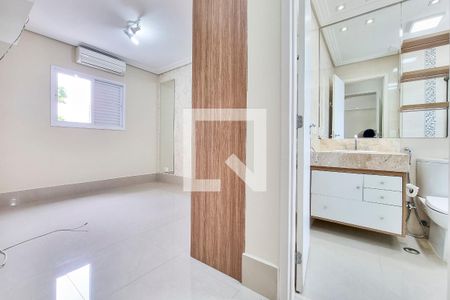 Suíte de apartamento para alugar com 2 quartos, 72m² em Vila Adyana, São José dos Campos