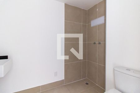 Banheiro de kitnet/studio à venda com 1 quarto, 20m² em Lapa, São Paulo