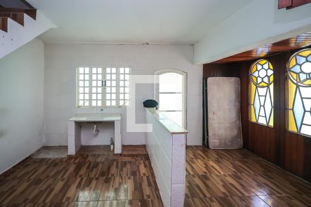 Sala e Cozinha de casa para alugar com 2 quartos, 75m² em Vila Nair, São Paulo