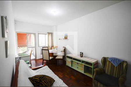 Sala de apartamento para alugar com 2 quartos, 67m² em Tijuca, Rio de Janeiro