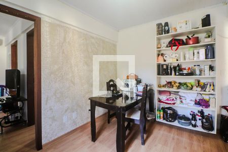 Escritório de casa à venda com 3 quartos, 120m² em Bom Jesus, Porto Alegre