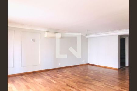 Apartamento à venda com 3 quartos, 157m² em Vila Nova Conceição, São Paulo