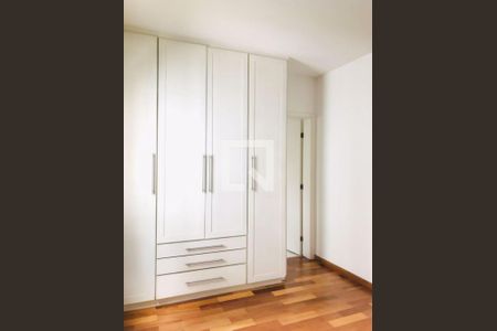 Apartamento à venda com 3 quartos, 157m² em Vila Nova Conceição, São Paulo