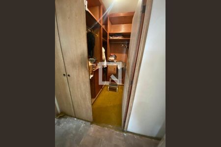 Apartamento à venda com 4 quartos, 200m² em Santa Cecilia, São Paulo