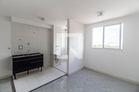 Sala de apartamento para alugar com 2 quartos, 40m² em Vila da Oportunidade, Carapicuíba