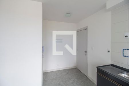 Sala  de apartamento para alugar com 2 quartos, 40m² em Vila da Oportunidade, Carapicuíba