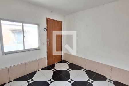 Sala de casa para alugar com 1 quarto, 200m² em Vila Urussai, Duque de Caxias