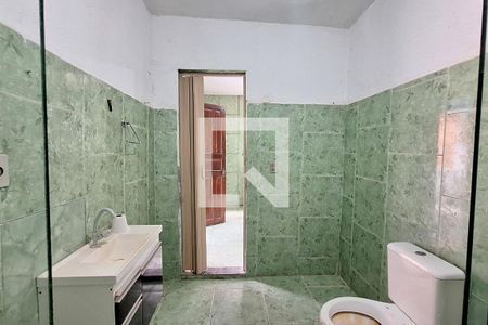 Banheiro de casa para alugar com 1 quarto, 200m² em Vila Urussai, Duque de Caxias