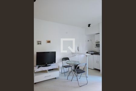 Studio de kitnet/studio à venda com 1 quarto, 30m² em Vila Suzana, São Paulo