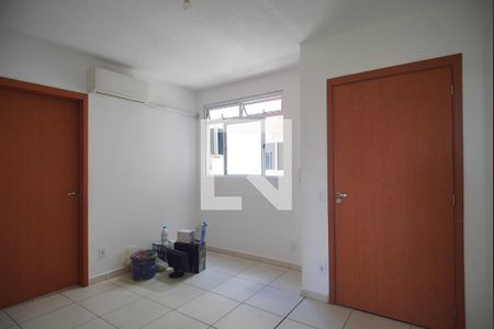 Sala de apartamento para alugar com 2 quartos, 50m² em Canudos, Novo Hamburgo