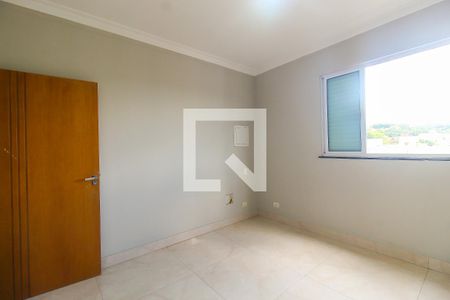 Suíte de casa de condomínio para alugar com 3 quartos, 80m² em Conjunto Residencial José Bonifácio, São Paulo