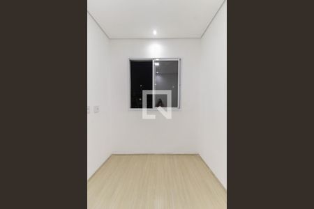 Quarto 1 de apartamento para alugar com 2 quartos, 40m² em Vila Norma, São Paulo