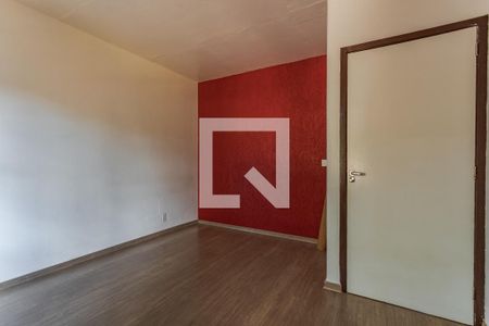 Quarto 1 de apartamento para alugar com 2 quartos, 50m² em Rubem Berta, Porto Alegre