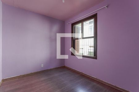 Quarto 2 de apartamento para alugar com 2 quartos, 50m² em Rubem Berta, Porto Alegre