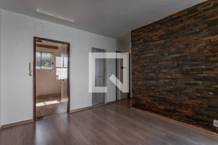 Sala de apartamento para alugar com 2 quartos, 50m² em Rubem Berta, Porto Alegre