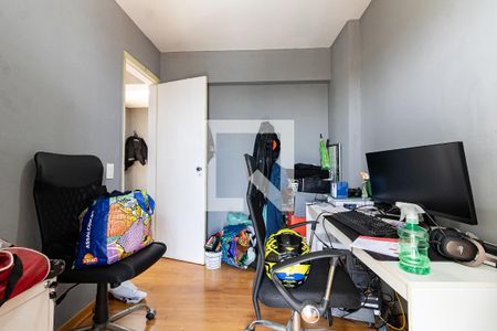 Quarto 1 de apartamento à venda com 2 quartos, 50m² em Vila Campestre, São Paulo