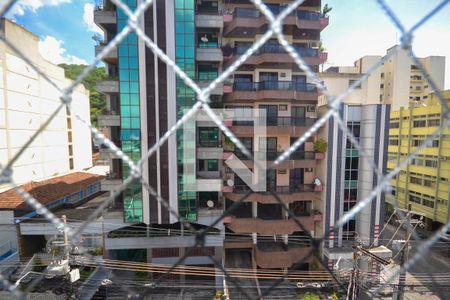 Sala - Vista de apartamento para alugar com 3 quartos, 99m² em Centro, Nova Iguaçu