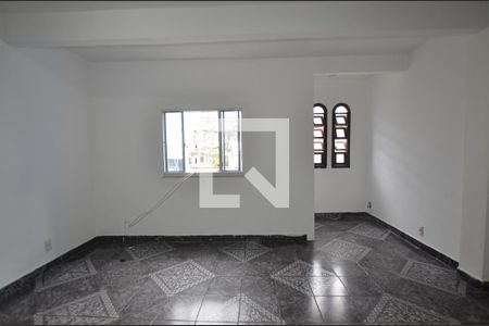 Sala de casa para alugar com 2 quartos, 150m² em Bento Ribeiro, Rio de Janeiro