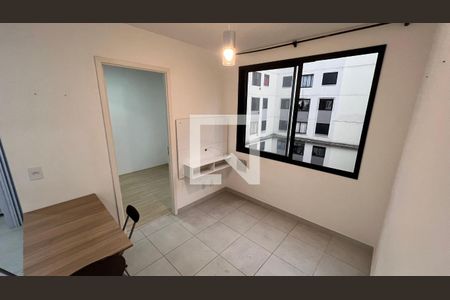 Sala de apartamento para alugar com 2 quartos, 34m² em Jurubatuba, São Paulo