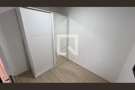 Quarto de apartamento para alugar com 2 quartos, 34m² em Jurubatuba, São Paulo