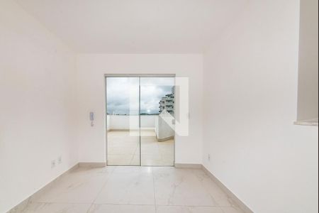 Sala 2 de apartamento para alugar com 2 quartos, 113m² em Cabral, Contagem