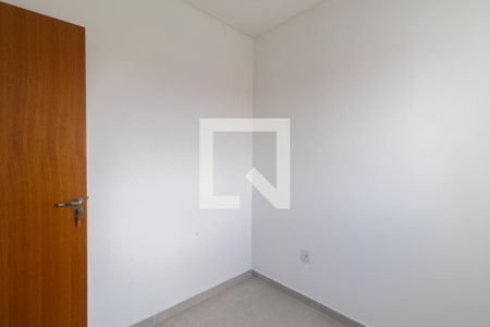 Quarto 1 de apartamento para alugar com 2 quartos, 46m² em Parque Cruzeiro do Sul, São Paulo