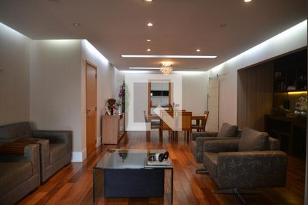 Sala de apartamento para alugar com 3 quartos, 175m² em Jardim, Santo André