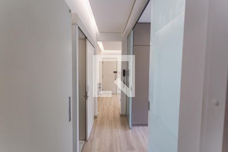 Corredor de apartamento à venda com 3 quartos, 90m² em Gutierrez, Belo Horizonte