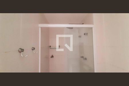 Apartamento à venda com 56m², 2 quartos e 1 vaga Apartamento à venda com 56m², 2 quartos e 1 vagaBanheiro Social