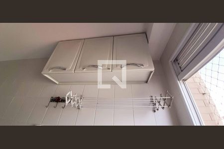 Apartamento à venda com 56m², 2 quartos e 1 vaga Apartamento à venda com 56m², 2 quartos e 1 vagaÁrea de Serviço