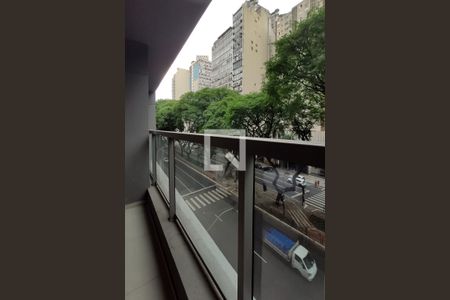 Studio para alugar com 40m², 1 quarto e sem vaga Studio para alugar com 40m², 1 quarto e sem vagaVaranda