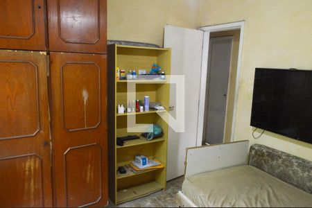 Quarto 2 de casa de condomínio para alugar com 6 quartos, 230m² em Taquara, Rio de Janeiro