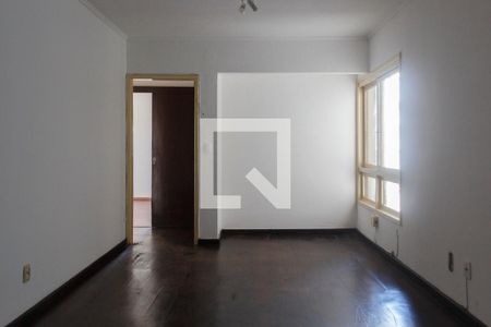 Sala de apartamento para alugar com 3 quartos, 85m² em Cristal, Porto Alegre