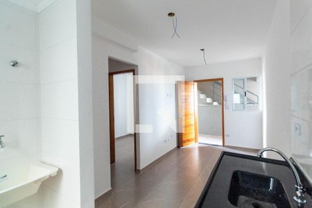 Sala/Cozinha de apartamento à venda com 2 quartos, 37m² em Vila Nhocuné, São Paulo