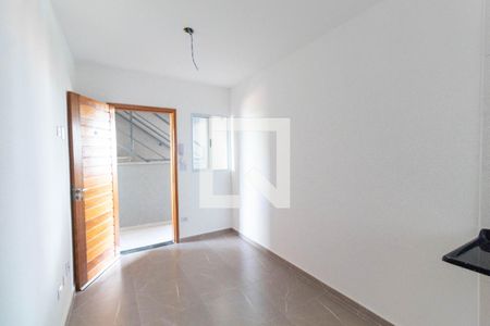 Sala/Cozinha de apartamento à venda com 2 quartos, 37m² em Vila Nhocuné, São Paulo