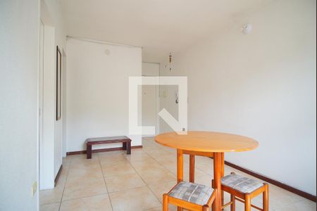 Sala - Vista de apartamento para alugar com 1 quarto, 44m² em Agronomia, Porto Alegre