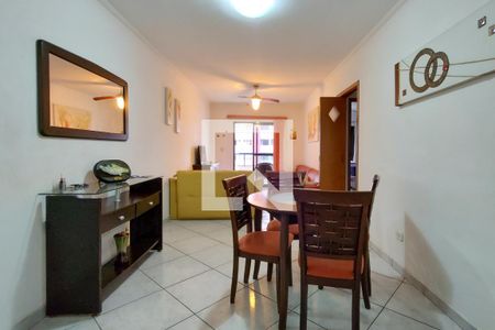 Sala de apartamento para alugar com 2 quartos, 85m² em Guilhermina, Praia Grande