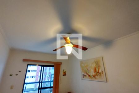 Sala de apartamento para alugar com 2 quartos, 85m² em Guilhermina, Praia Grande