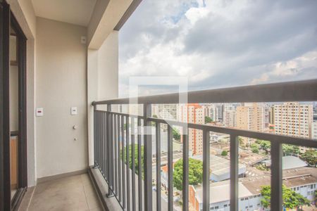 Varanda de kitnet/studio para alugar com 1 quarto, 27m² em Mirandópolis, São Paulo