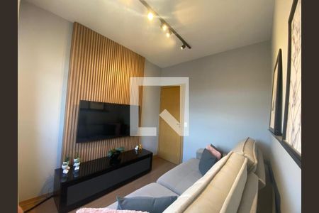 Sala de apartamento à venda com 3 quartos, 80m² em Parque Sao Jose, Belo Horizonte