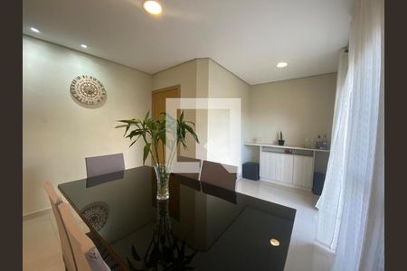 Sala de apartamento à venda com 3 quartos, 80m² em Parque Sao Jose, Belo Horizonte