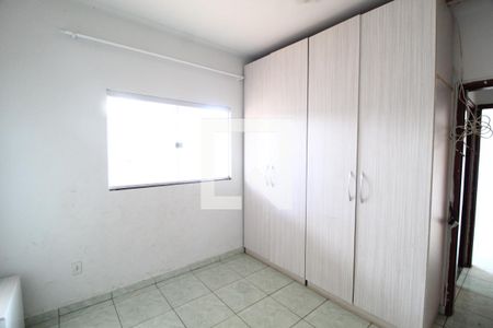 Quarto 2 de casa para alugar com 2 quartos, 150m² em Jardim das Palmeiras, Uberlândia