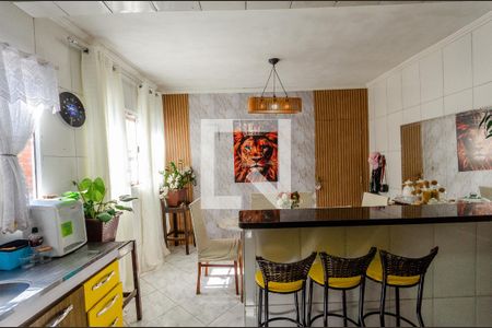 Casa à venda com 90m², 2 quartos e sem vaga Casa à venda com 90m², 2 quartos e sem vagaCozinha