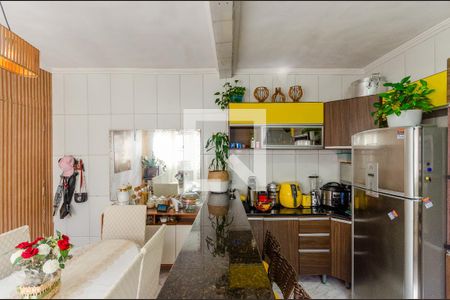 Casa à venda com 90m², 2 quartos e sem vaga Casa à venda com 90m², 2 quartos e sem vagaCozinha